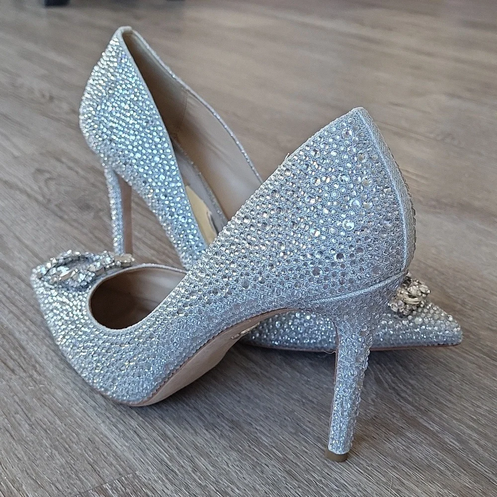 Badgley Mischka Cher II Silver Rhinestone Pump - 9.5 - Picture 11 of 14